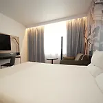 Novotel Centre 4*