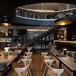 Novotel Centre Hotel 4*