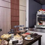 Novotel Centre Hotel
