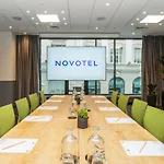 Novotel Centre Hotell 4*