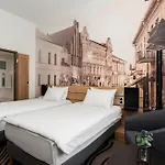Hotel Novotel Centre 4*