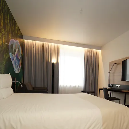 Novotel Centre