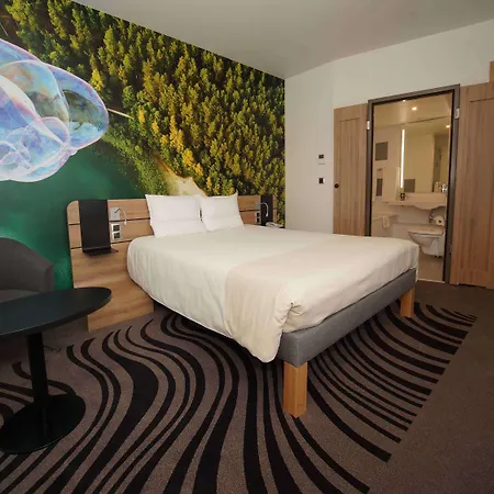Hotel Novotel Centre 4*
