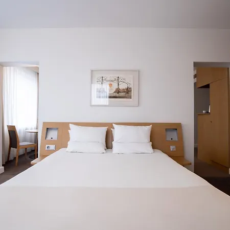 Novotel Centre Hotel Wilna