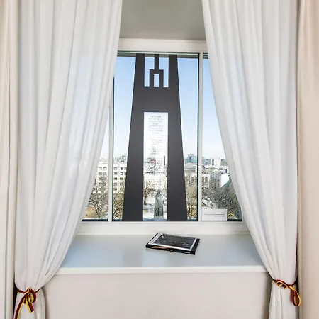 Hotel Novotel Centre 4*