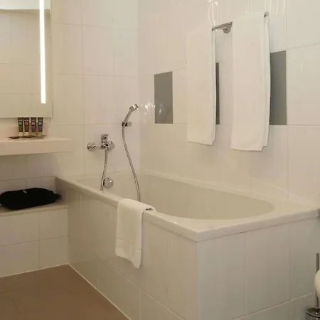 Hotell Novotel Centre 4*