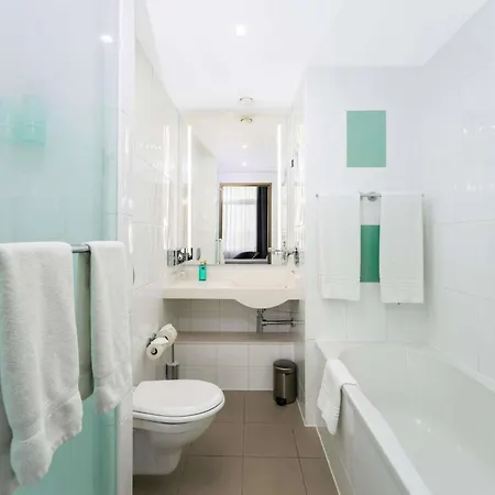 Novotel Centre 4*