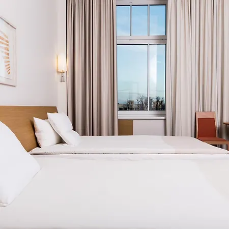 Novotel Centre 4* Wilna