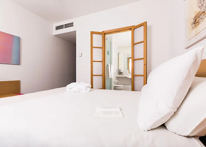 Hotel Novotel Centre 4*