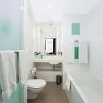 Novotel Centre Hotel 4*