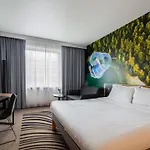 Novotel Centre