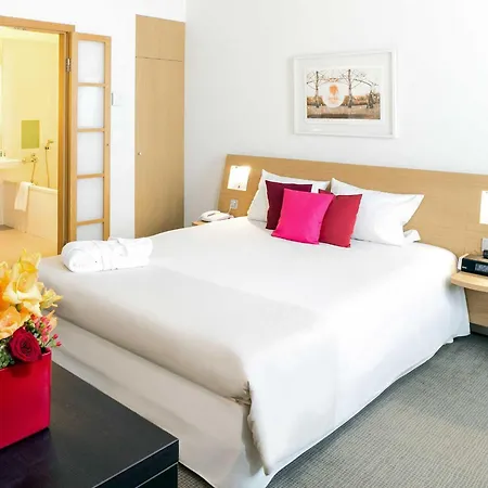 Novotel Centre 4*