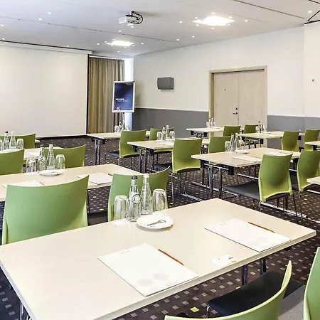 Novotel Centre Hotel