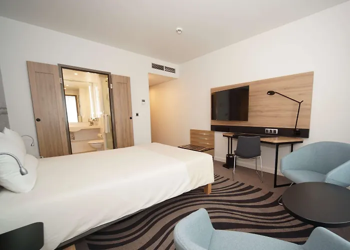 Hotell Novotel Centre 4*