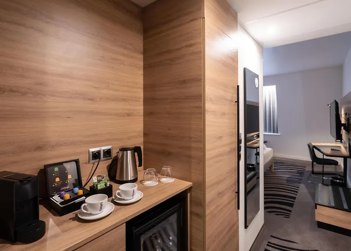 Novotel Centre Hotell 4*